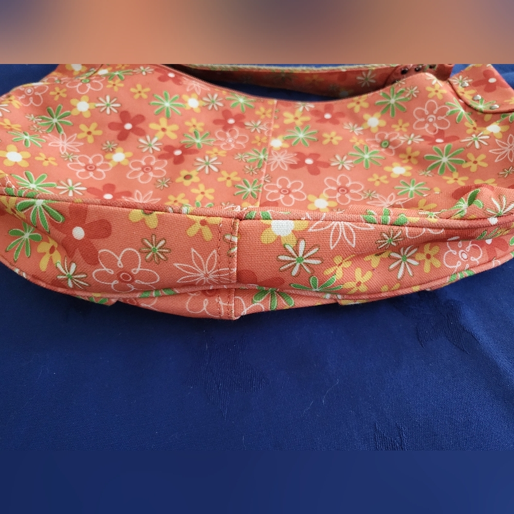 Fun Floral Hobo Bag - Picture 4 of 7